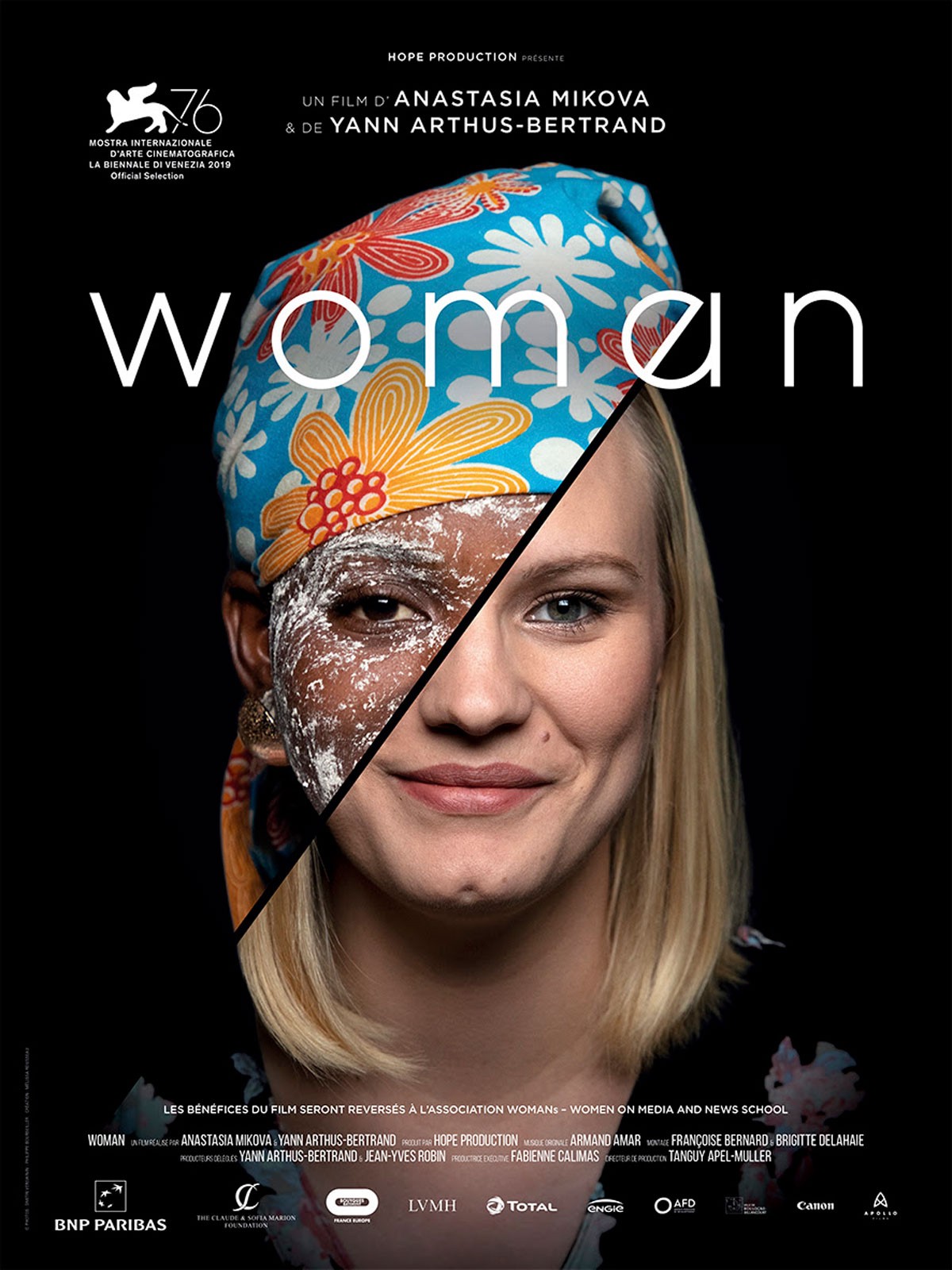 WOMAN d’Anastasia Mikova et de Yann-Arthus Bertrand