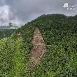 Éboulis à Takamaka