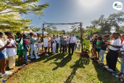 Inauguration du "Jardin aux Merveilles" au collège Guy Môquet