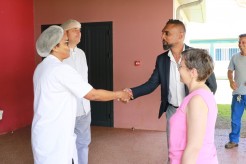 Visite du maire à l'école André Marimoutou